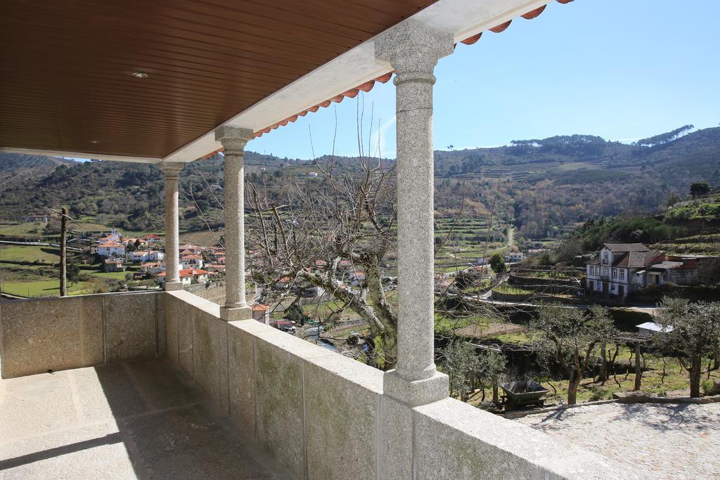 Casa Do Escoivo Hotell Loivos da Ribeira Exteriör bild