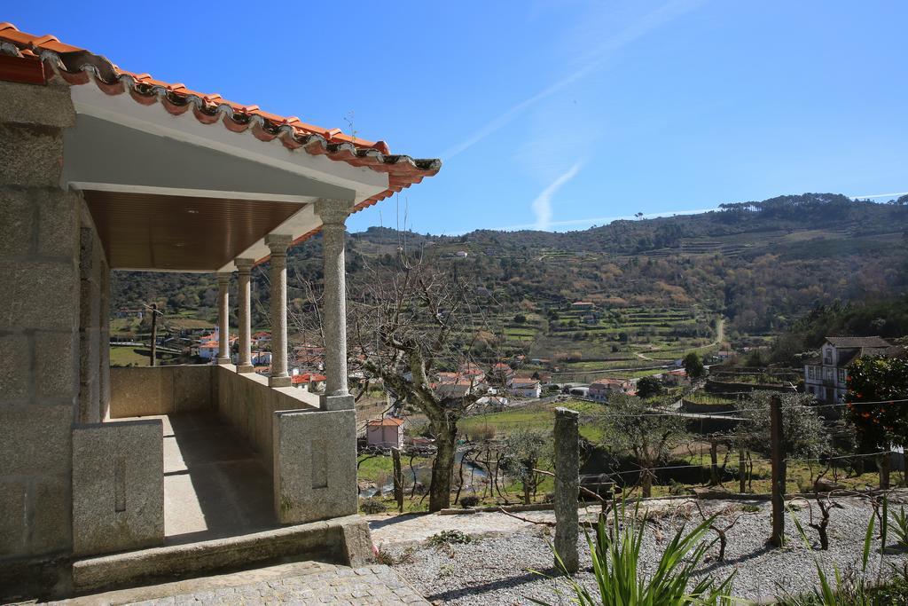 Casa Do Escoivo Hotell Loivos da Ribeira Exteriör bild
