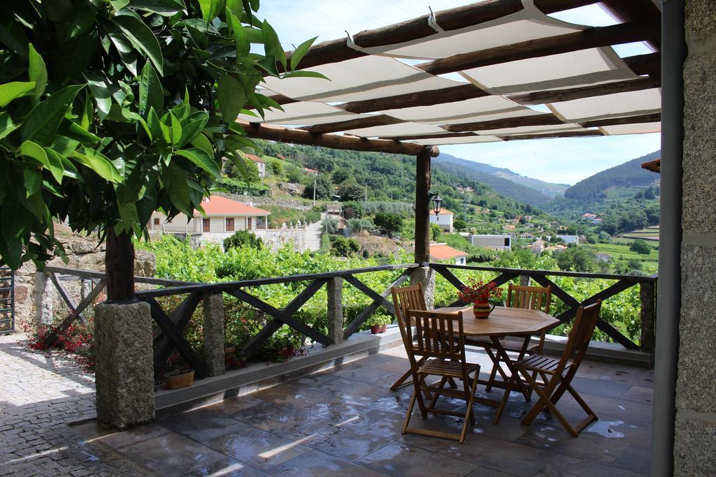 Casa Do Escoivo Hotell Loivos da Ribeira Exteriör bild